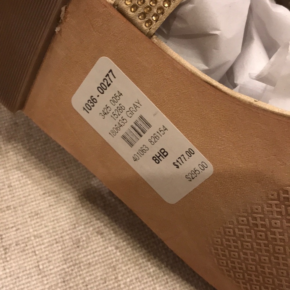 Tory Burch Gold Tone Rhinestone/Crystal sandals. - Picture 3 of 6